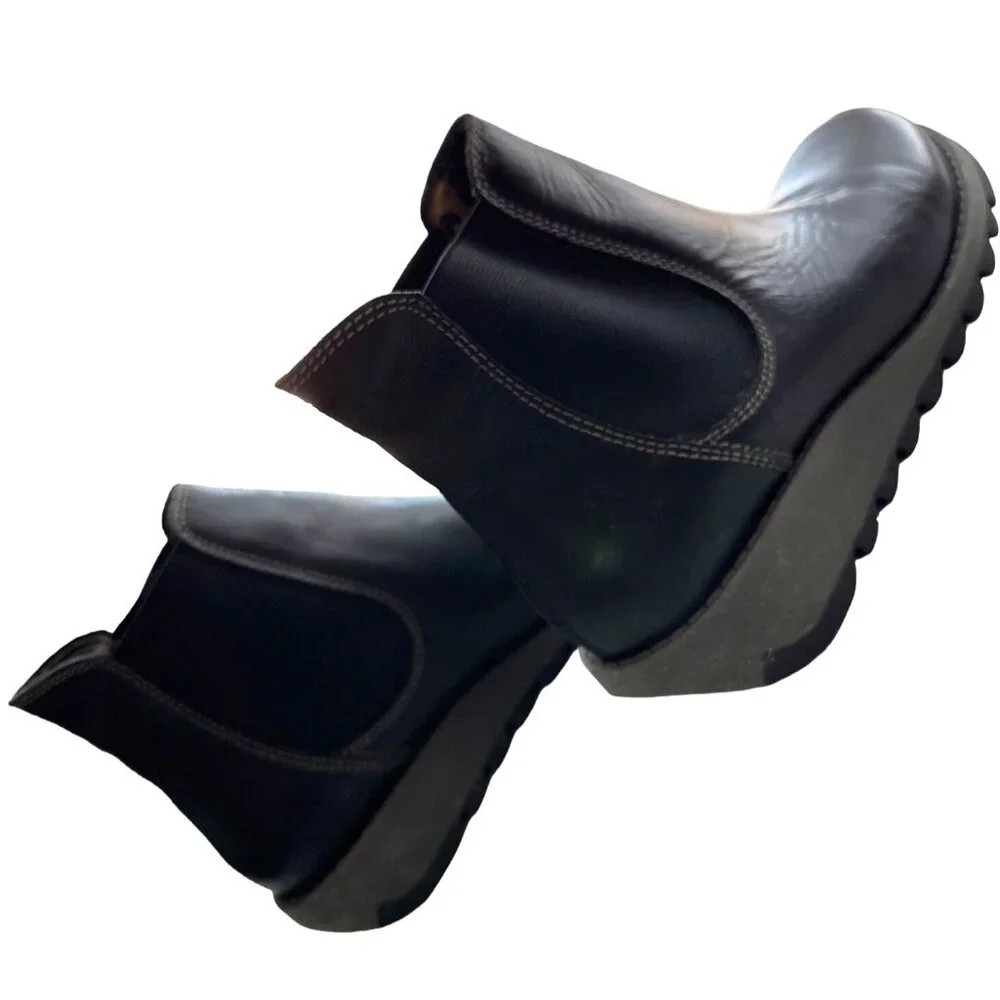 Women's Black Ankle Boots - Picture 8 of 12